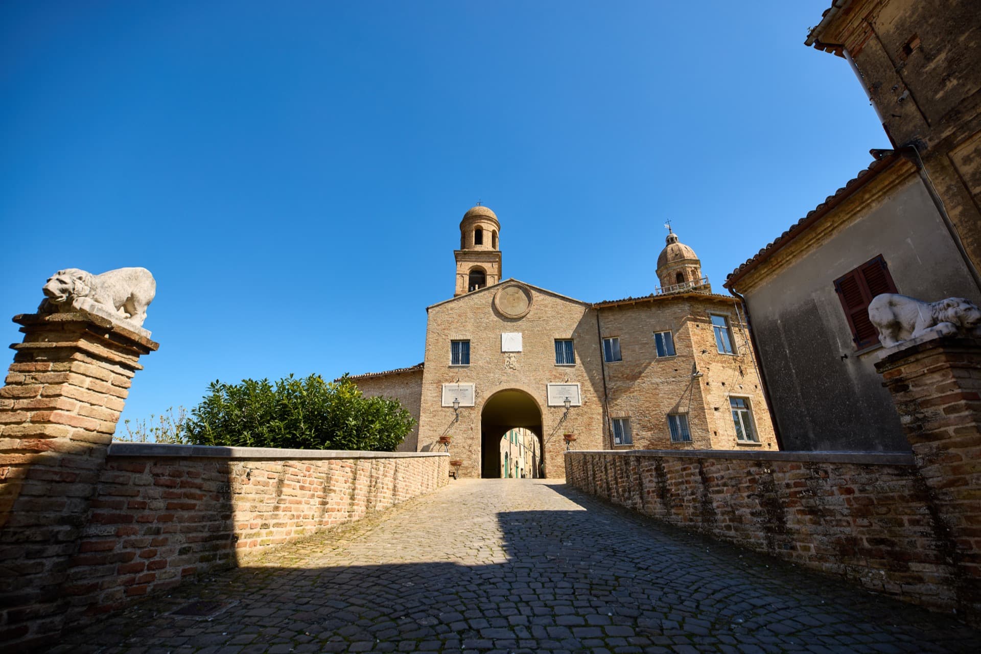 descrizione immagine